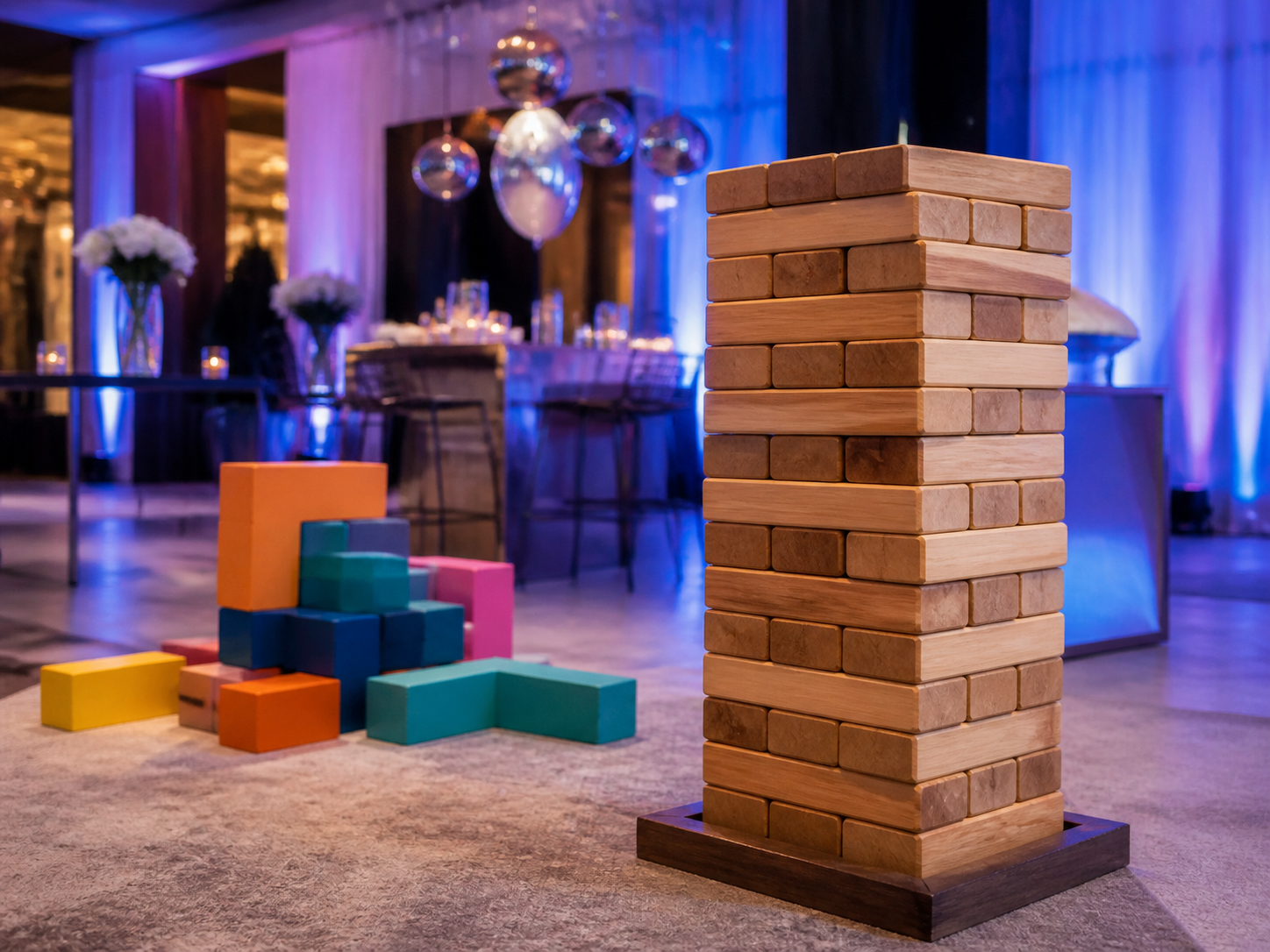 Juegos gigantes de madera para una fiesta